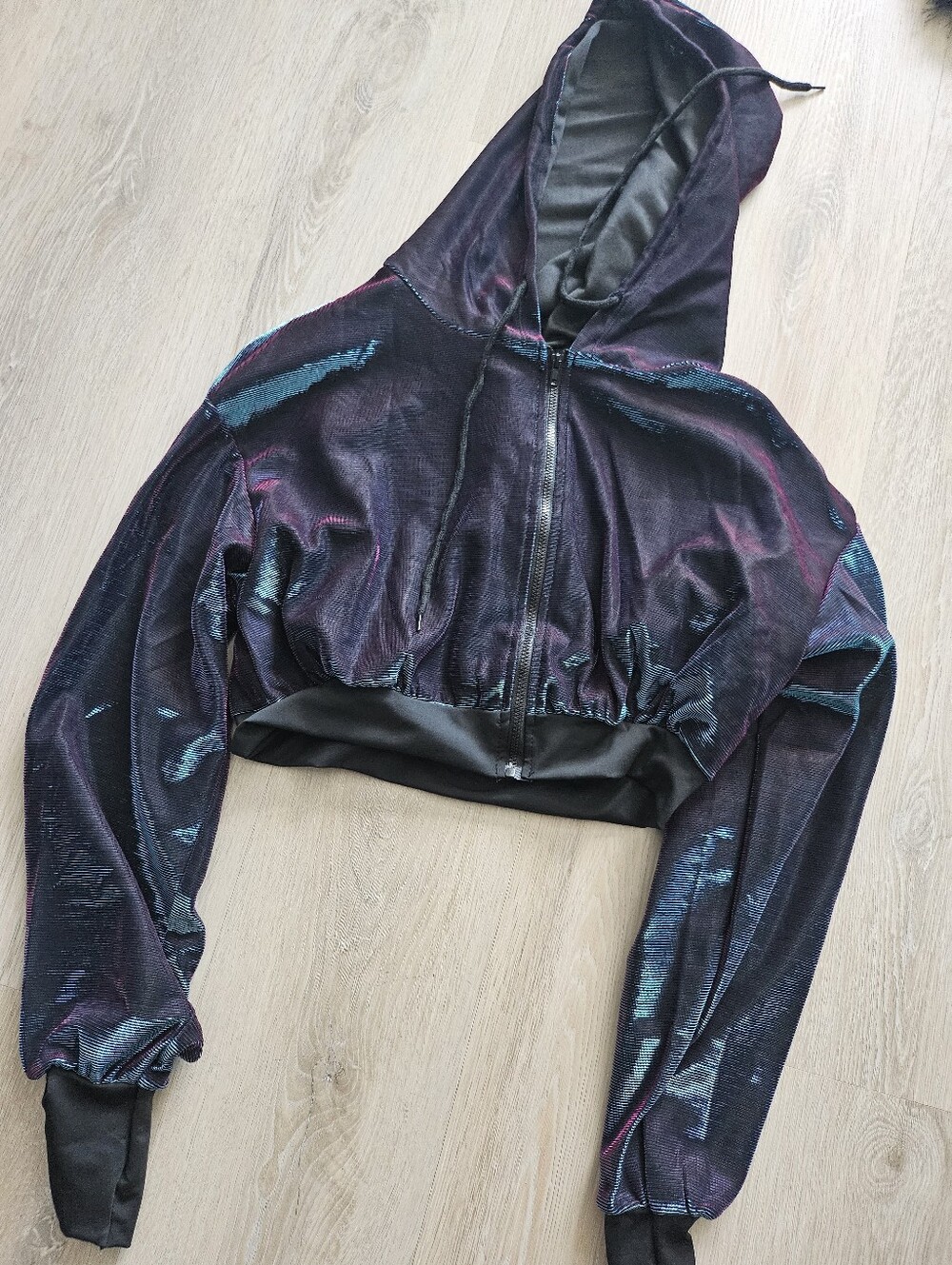 Small Crop Hoodie